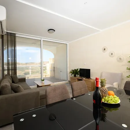 Staytopus Bella Vista Gozo New Xaghra