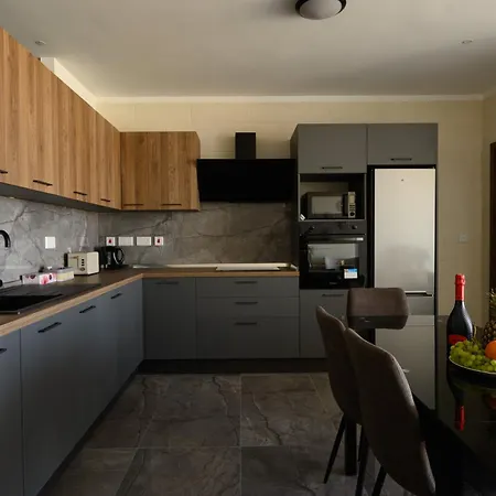 Staytopus Bella Vista Gozo New Apartment *