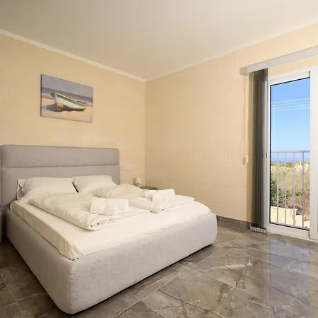 Staytopus Bella Vista Gozo New Apartment *