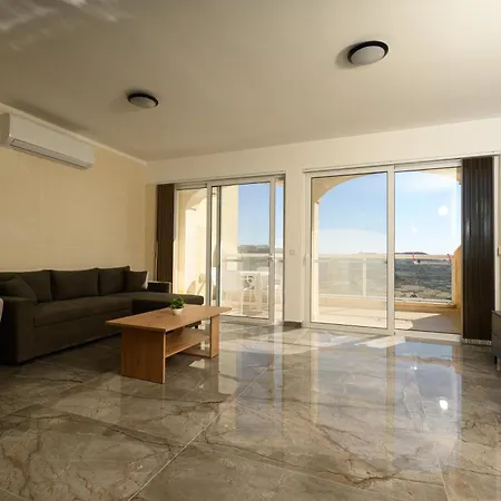 Staytopus Bella Vista Gozo New Xaghra