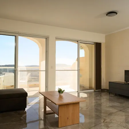 Staytopus Bella Vista Gozo New *